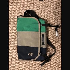 Timbuk2 tri-color messenger bag